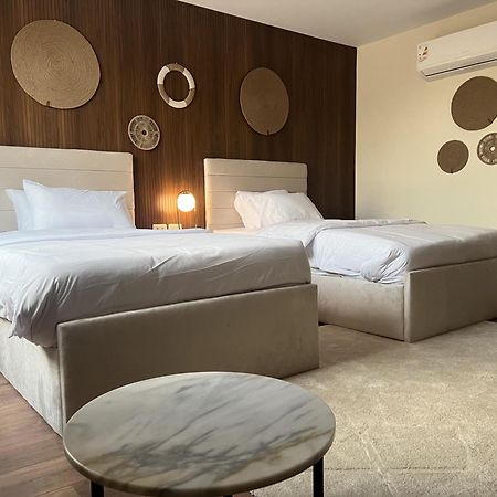 The Home Boutique Hotel Pyramids Inn Kafrat al Jabal Bagian luar foto